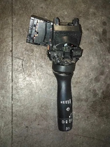 Mando Limpia para Peugeot 107