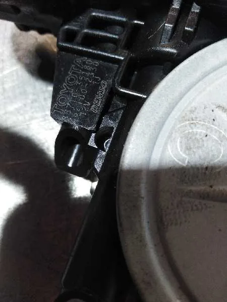 Elevalunas Delantero Derecho para Toyota Rav 4 (A3)