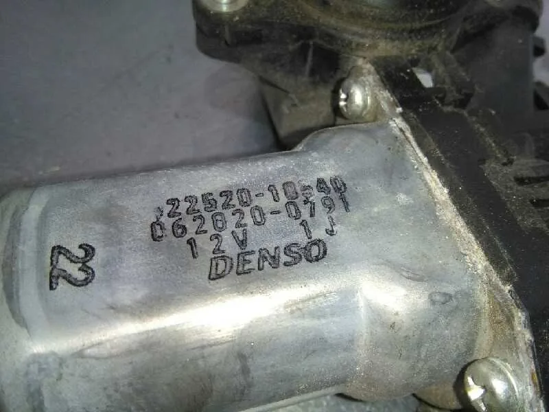 Elevalunas Delantero Izquierdo para Toyota Rav 4 (A3)