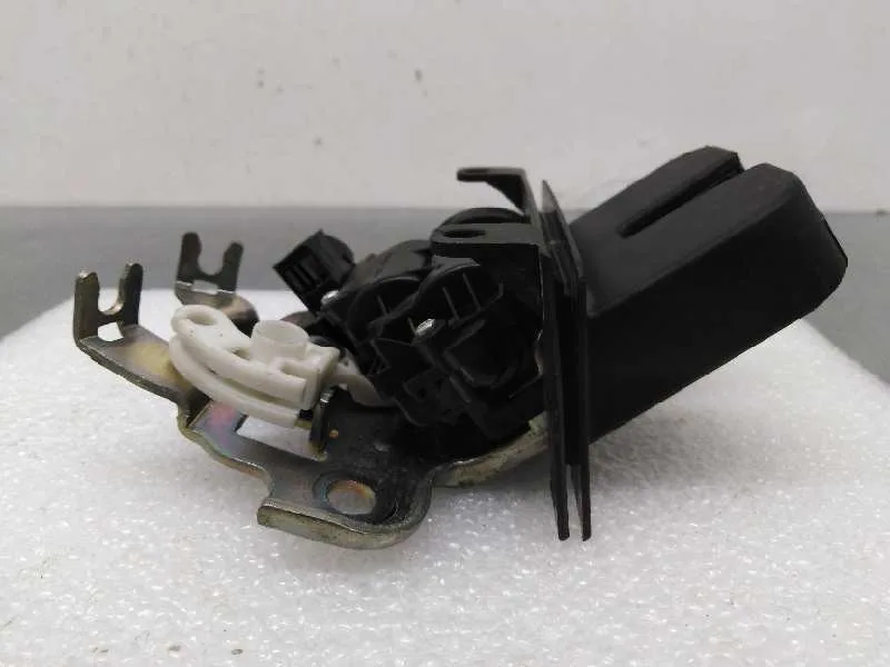 Cerradura Maletero / Porton para Seat Toledo (Kg3)