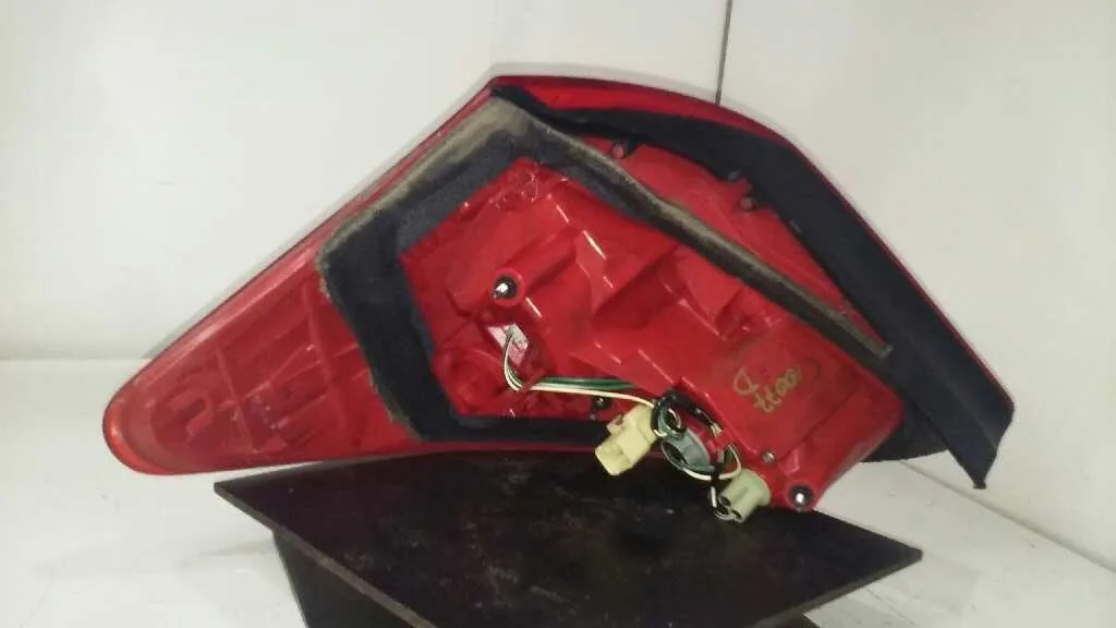 Piloto Trasero Derecho para Toyota Rav 4 (A3)