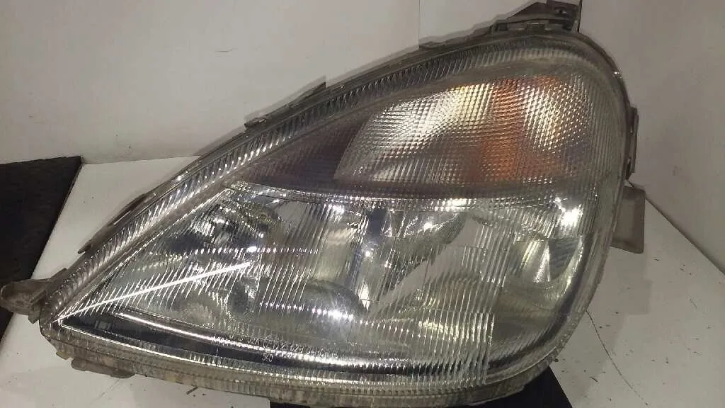 Faro Izquierdo para Mercedes-Benz Clase A (W168)