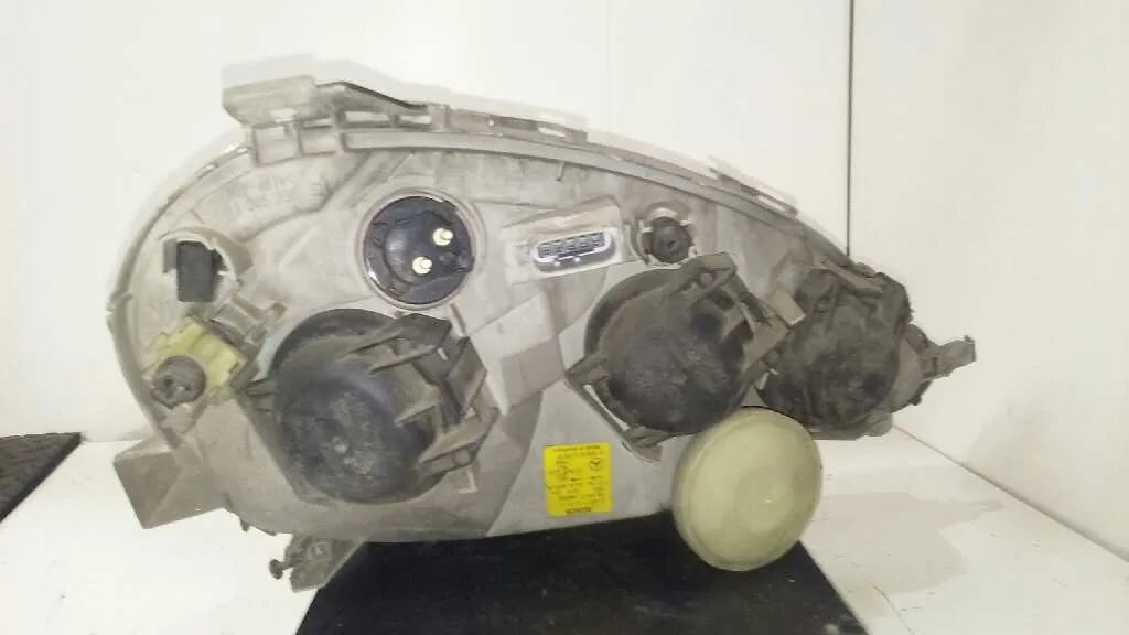 Faro Izquierdo para Mercedes-Benz Clase A (W168)