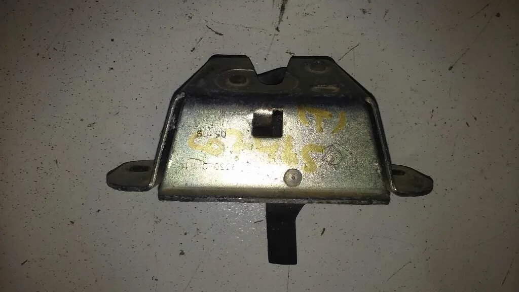 Cerradura Maletero / Porton para Peugeot 107