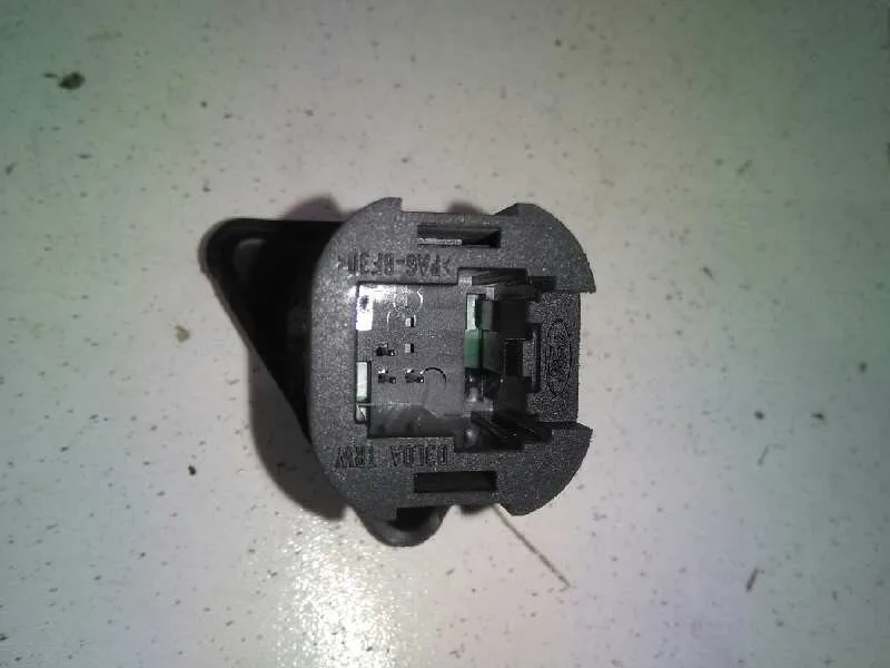 Warning para Ford Fiesta (Cbk)
