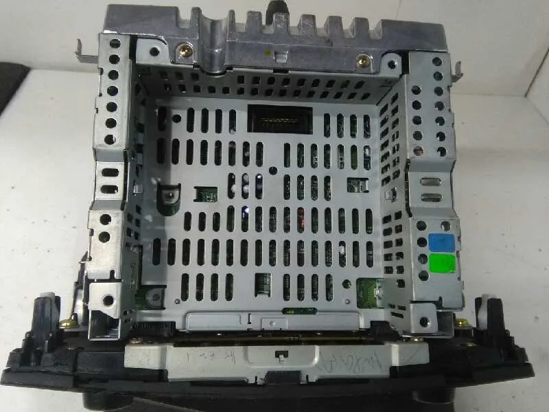 Sistema Audio / Radio Cd para Mazda 3 Berlina (Bk)