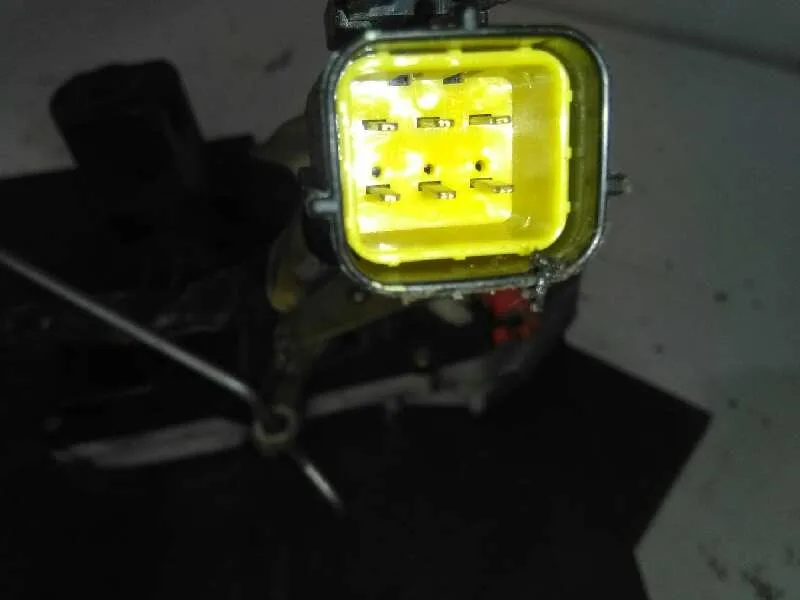 Cerradura Puerta Delantera Izquierda para Mg Serie 200