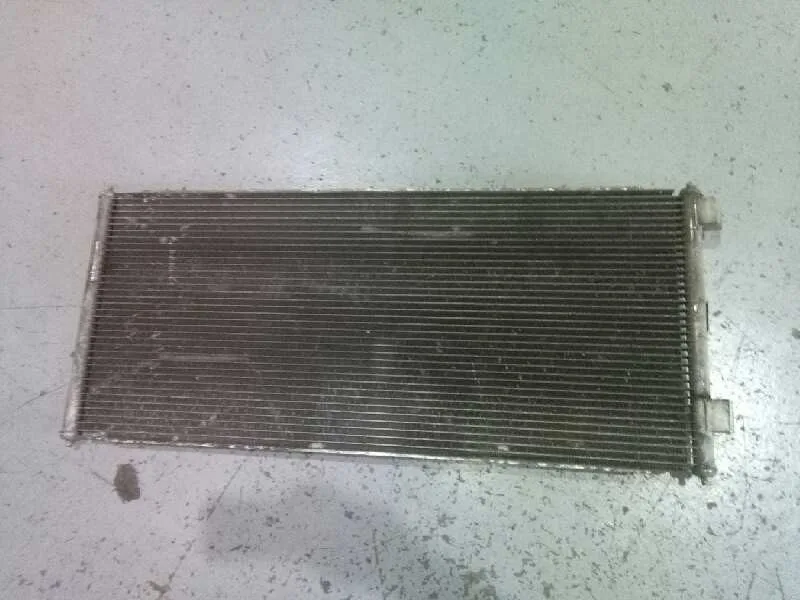 Condensador / Radiador Aire Acondicionado para Ford Transit Caja Cerrada, Larga (Fy) (2000 =>)