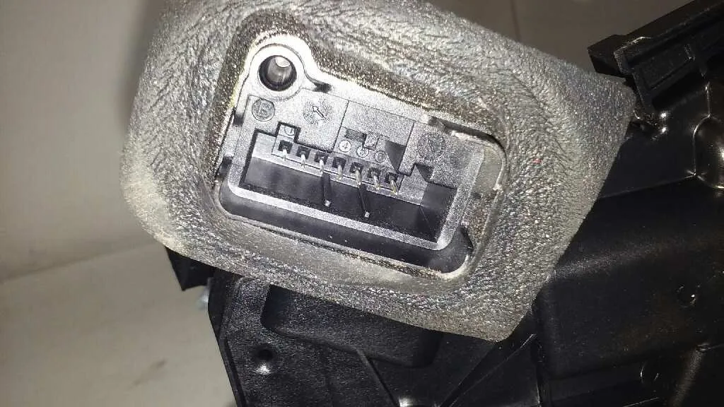 Cerradura Puerta Delantera Izquierda para Volkswagen Golf Vi (5K1)