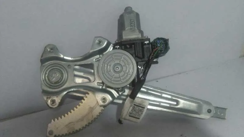 Elevalunas Trasero Derecho para Nissan Juke (F15)