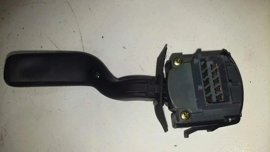 Mando Limpia para Saab 900 Berlina