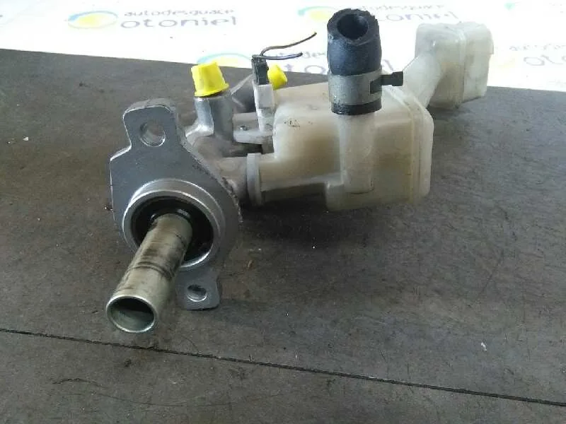 Bomba Freno para Nissan Primera Berlina (P12)