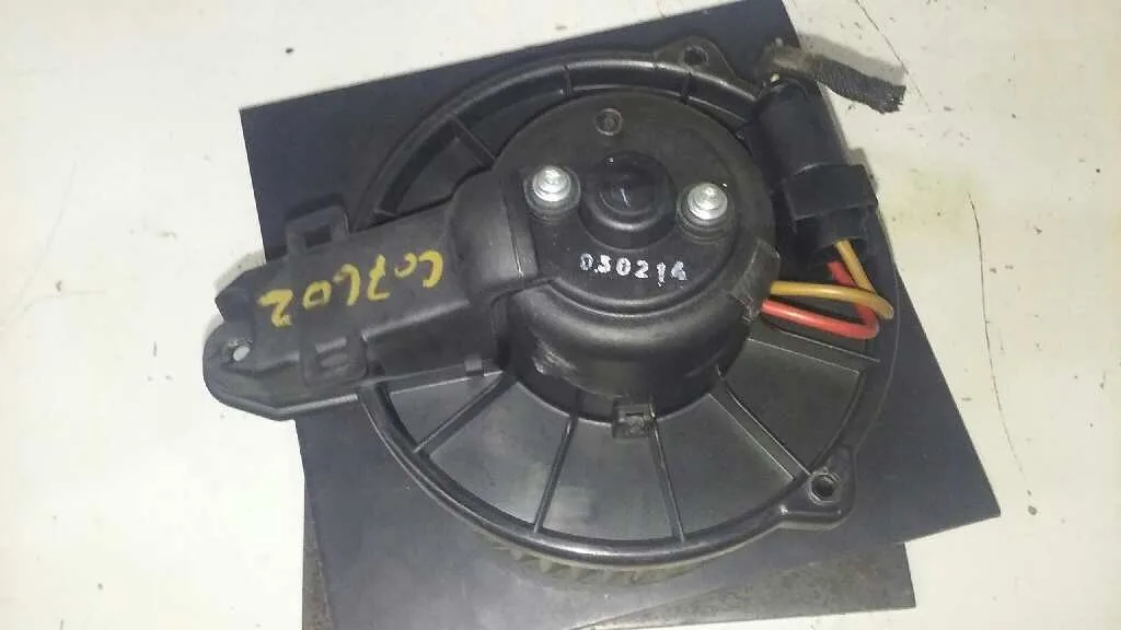 Motor Calefaccion para Audi A6 Berlina (4B2)