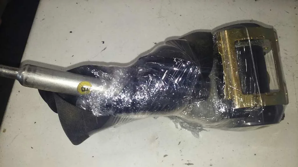 Pretensor Airbag Derecho para Audi A6 Berlina (4B2)