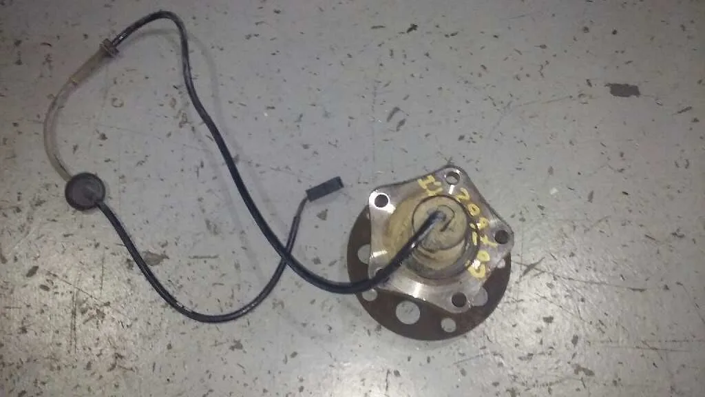 Buje para Audi A6 Berlina (4B2)