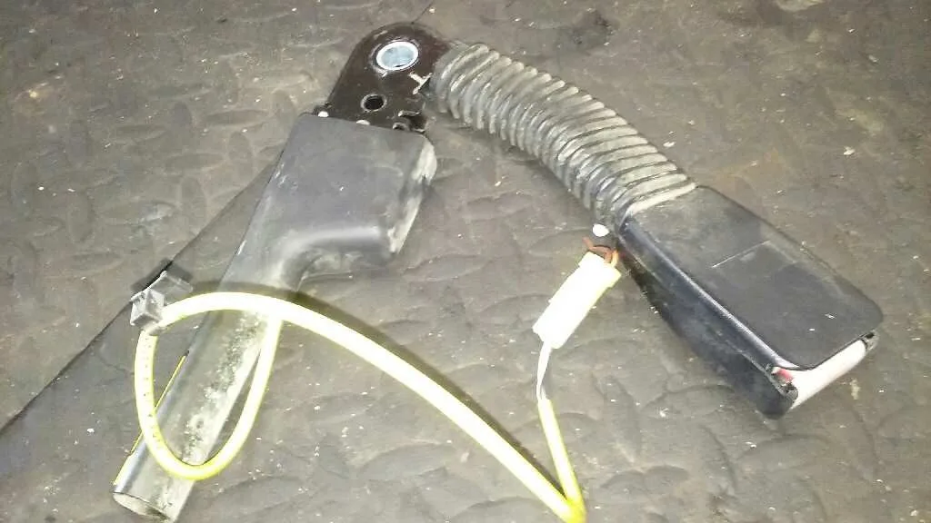 Pretensor Airbag Derecho para Mg Serie 75 (J/Rj)