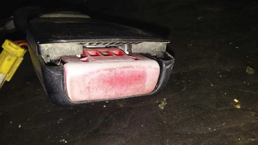 Pretensor Airbag Derecho para Mg Serie 75 (J/Rj)