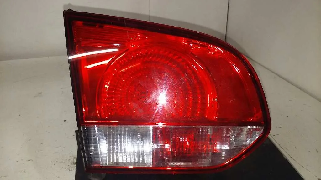 Piloto Trasero Izquierdo Interior para Volkswagen Golf Vi (5K1)