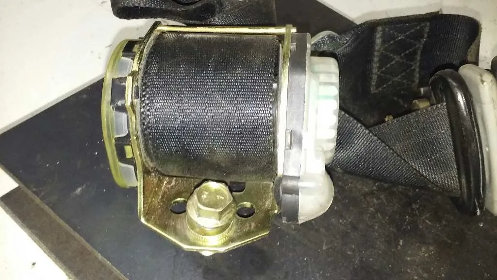 Cinturon Seguridad Delantero Izquierdo para Tata Safari
