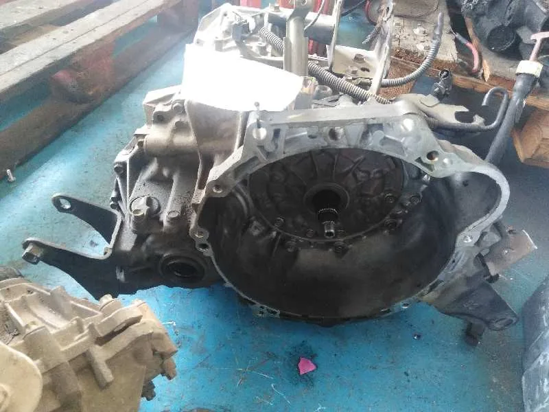 Caja Cambios para Toyota Corolla (E12)