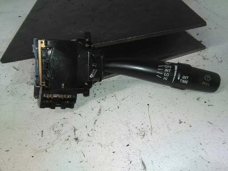 Mando Limpia para Toyota Avensis Berlina (T 22)
