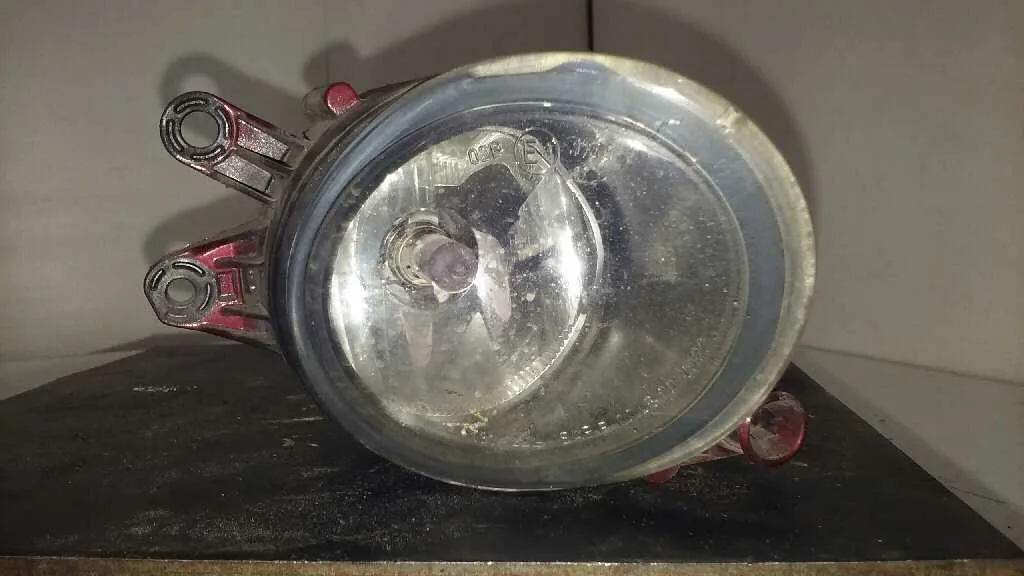 Faro Antiniebla Derecho para Volvo S40 Berlina