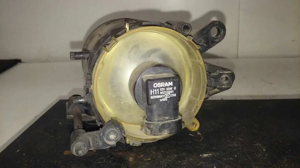 Faro Antiniebla Derecho para Volvo S40 Berlina