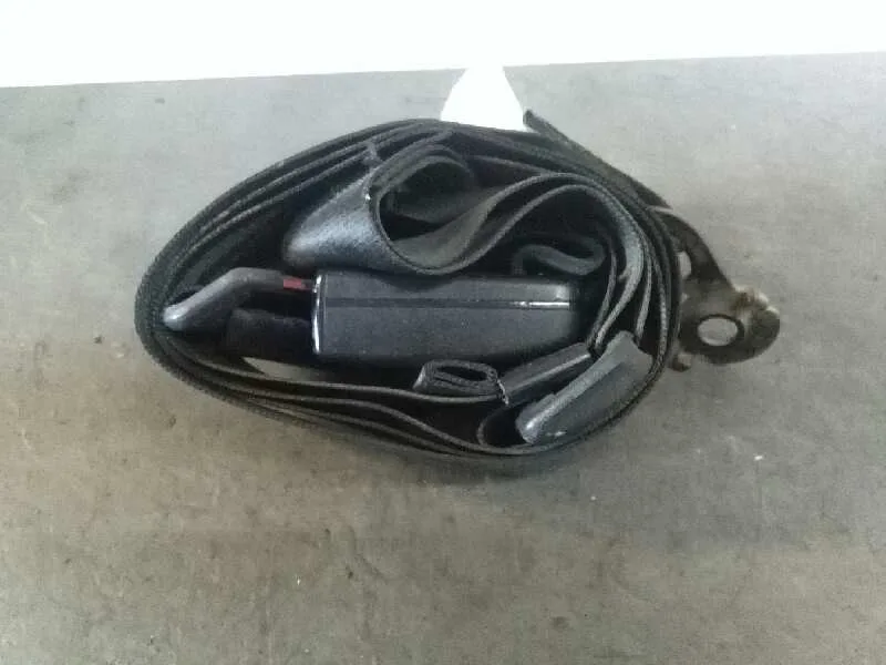 Cinturon Seguridad Trasero Izquierdo para Hyundai Coupe (J2)