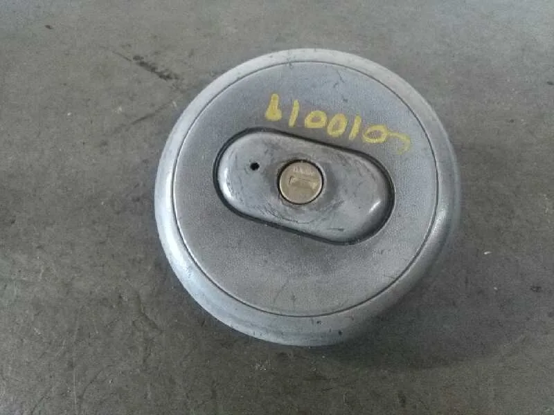 Tapa Exterior Combustible para Renault Rapid/Express (F40)