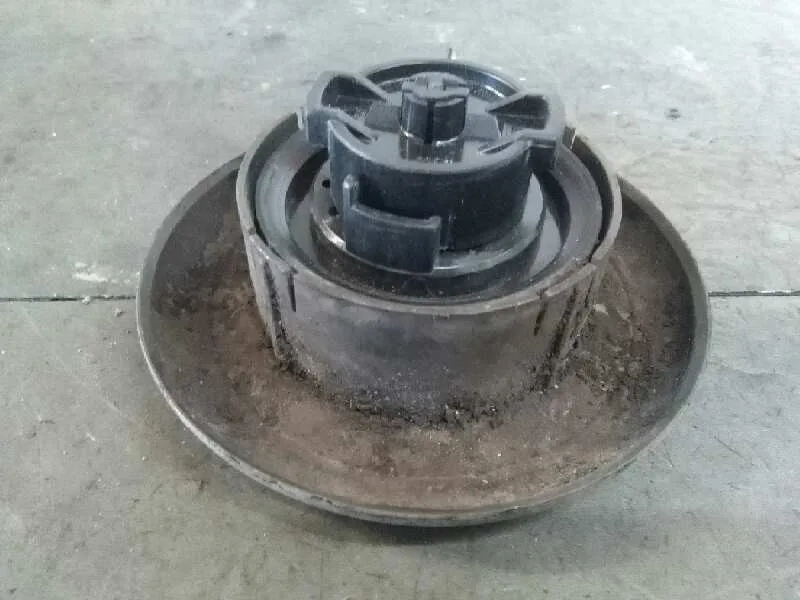 Tapa Exterior Combustible para Renault Rapid/Express (F40)