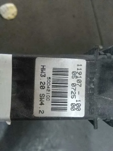 Motor Elevalunas Delantero Derecho para Volkswagen Passat Berlina (3B2)