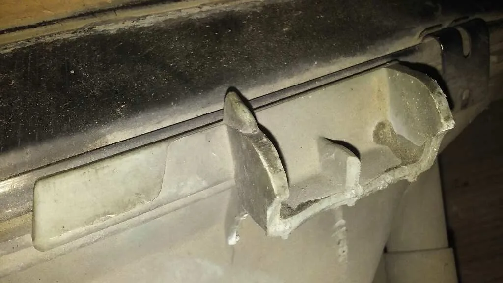 Faro Izquierdo para Saab 900 Berlina