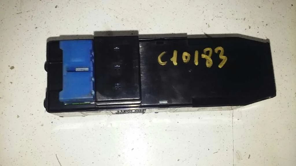 Mando Elevalunas Delantero Izquierdo para Daewoo Tacuma