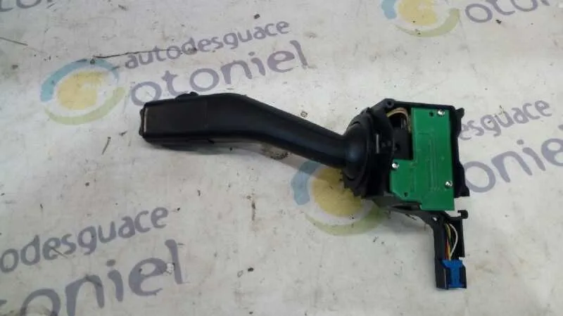 Mando Limpia para Volkswagen Golf V Berlina (1K1)
