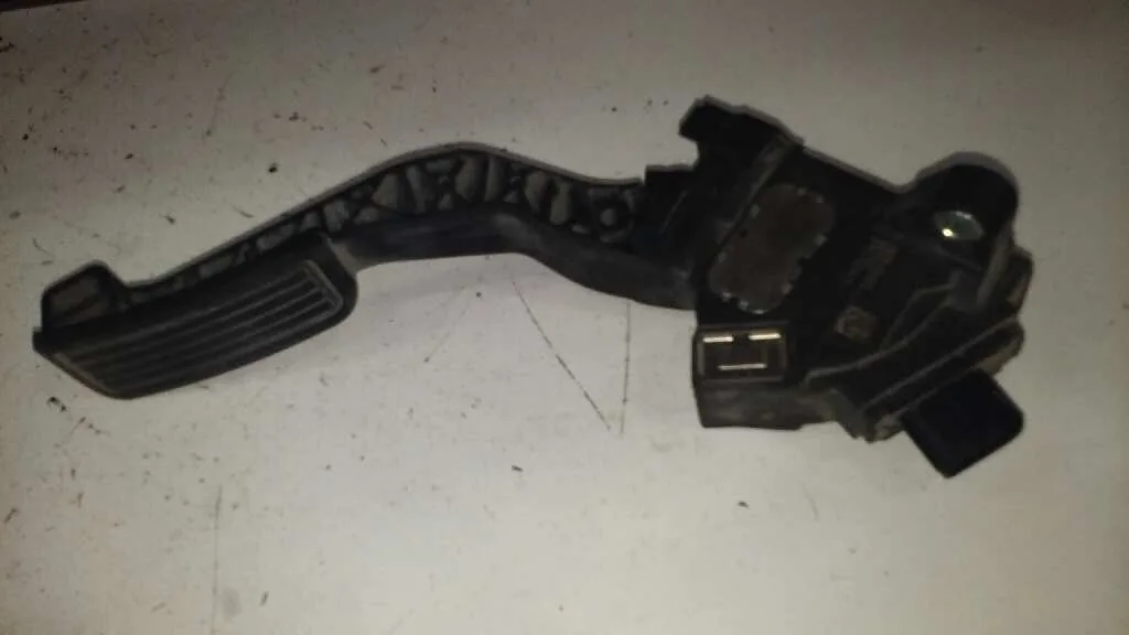 Potenciometro Pedal para Toyota Yaris
