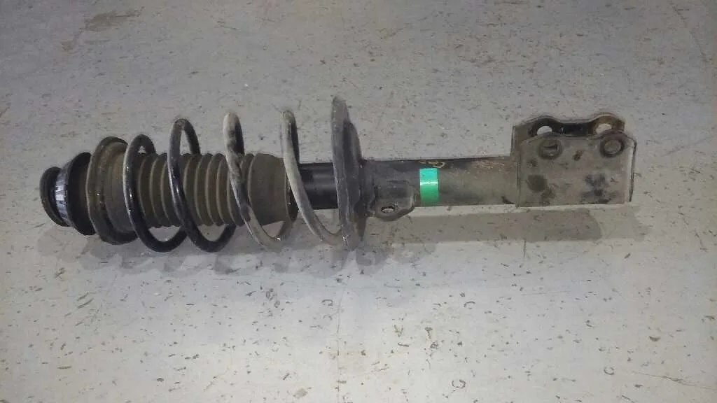 Amortiguador Delantero Izquierdo para Toyota Yaris