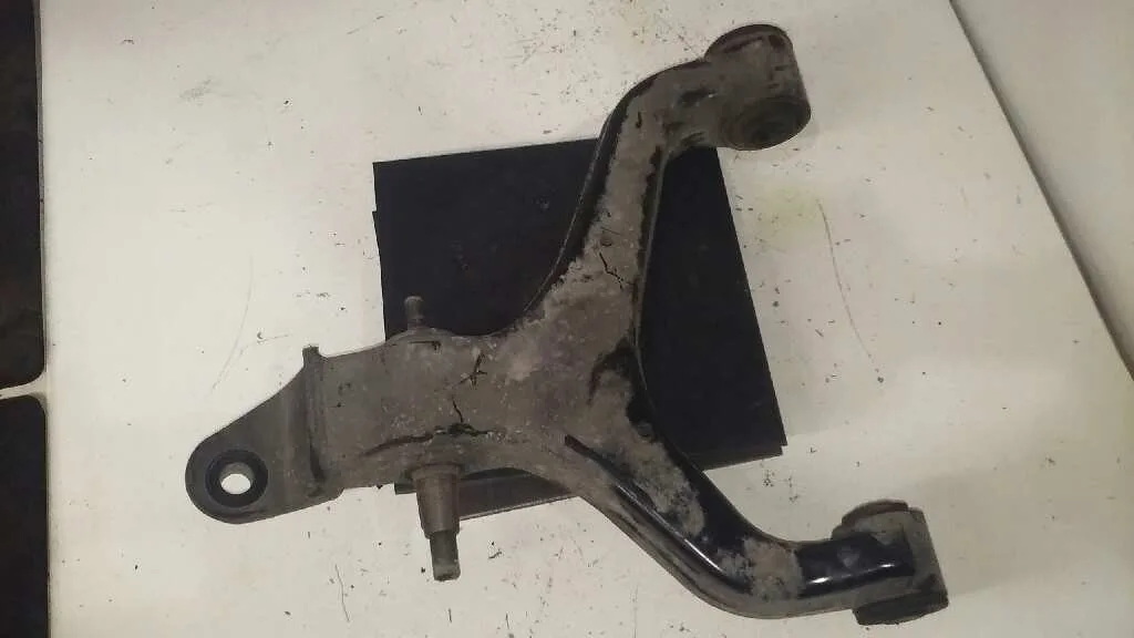 Brazo Suspension Inferior Delantero Izquierdo para Ssangyong Actyon