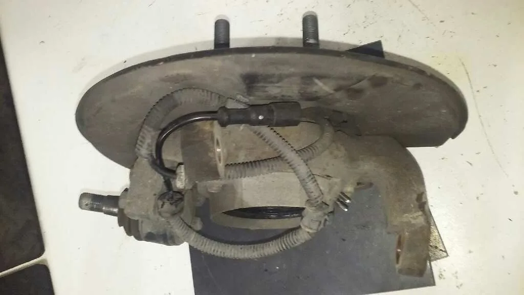 Mangueta Delantera Izquierda para Ssangyong Actyon