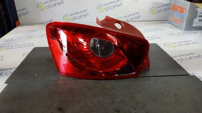 Piloto Trasero Izquierdo para Seat Ibiza Sc (6J1)