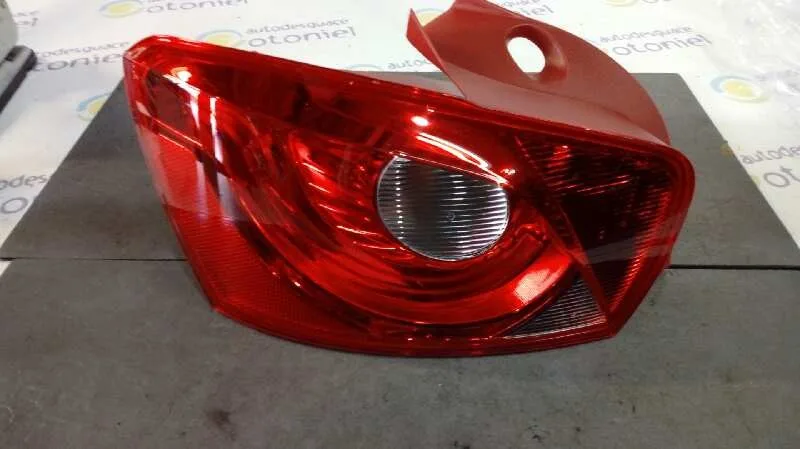 Piloto Trasero Izquierdo para Seat Ibiza Sc (6J1)