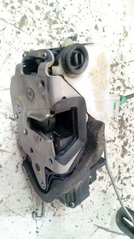 Cerradura Puerta Trasera Derecha para Opel Astra J Lim.