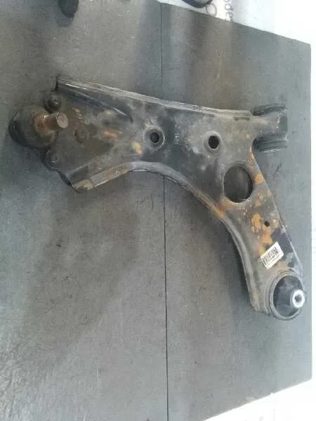 Brazo Suspension Inferior Delantero Izquierdo para Fiat 500 L (330)