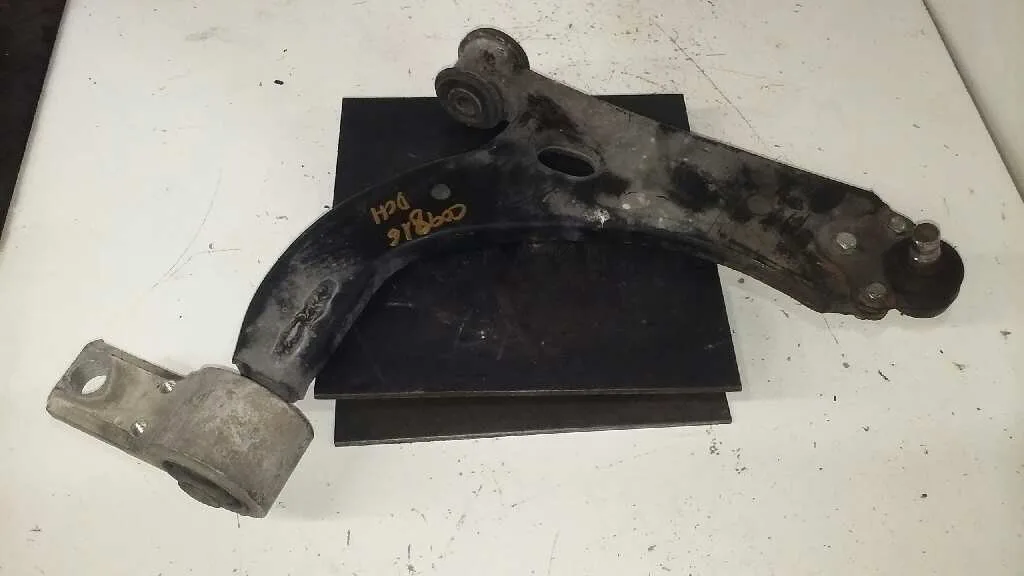 Brazo Suspension Inferior Delantero Derecho para Ford Fusion (Cbk)