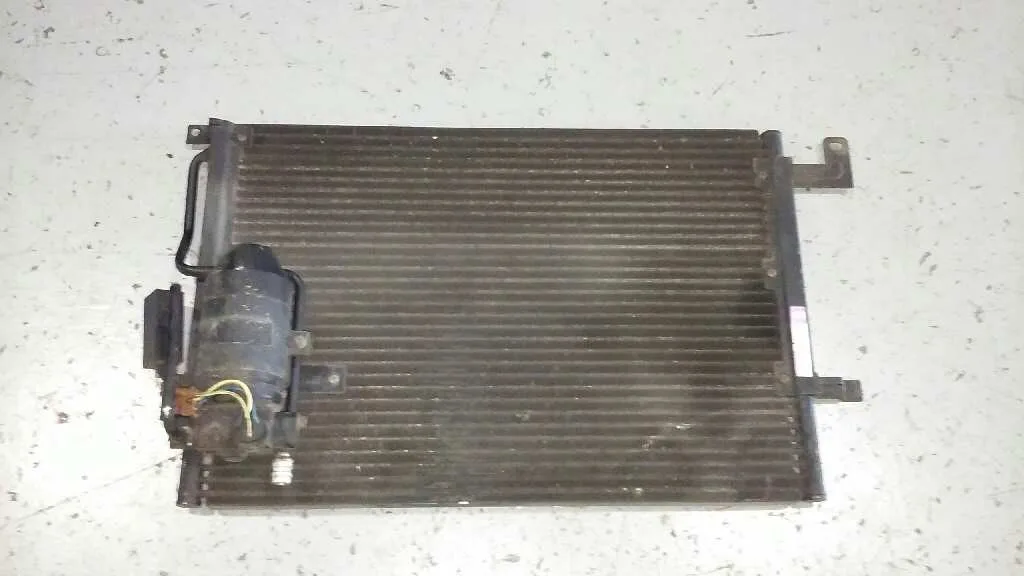 Condensador / Radiador Aire Acondicionado para Saab 900 Berlina