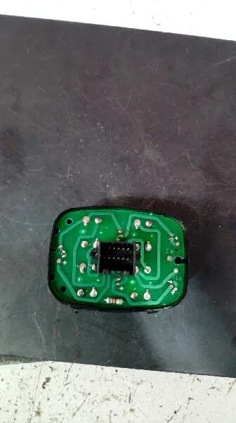 Mando Elevalunas Delantero Izquierdo para Tata Indigo
