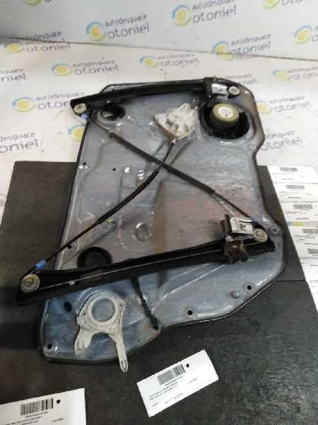 Elevalunas Delantero Derecho para Seat Ibiza (6L1)