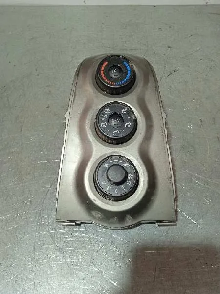 Mando Calefaccion / Aire Acondicionado para Toyota Yaris