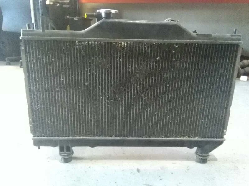 Radiador Agua para Toyota Avensis Berlina (T 22)