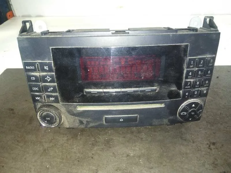 Sistema Audio / Radio Cd para Mercedes-Benz Clase B (W245)