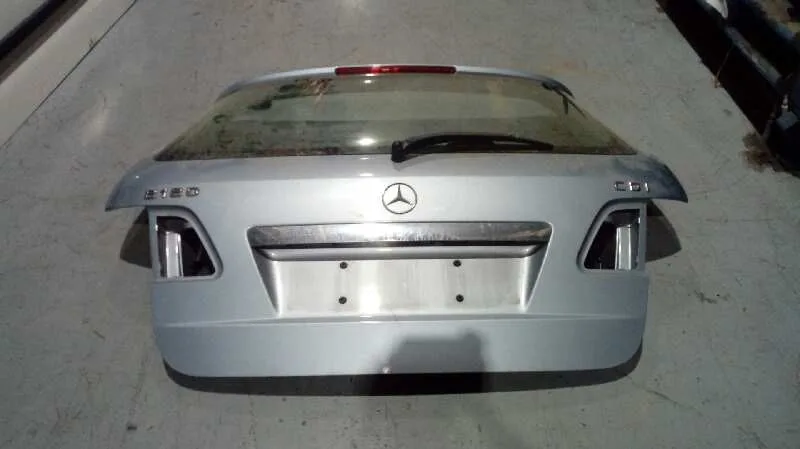 Porton Trasero para Mercedes-Benz Clase B (W245)